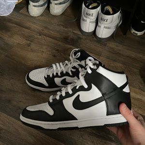 Black and white Nike dunk high top size 11
